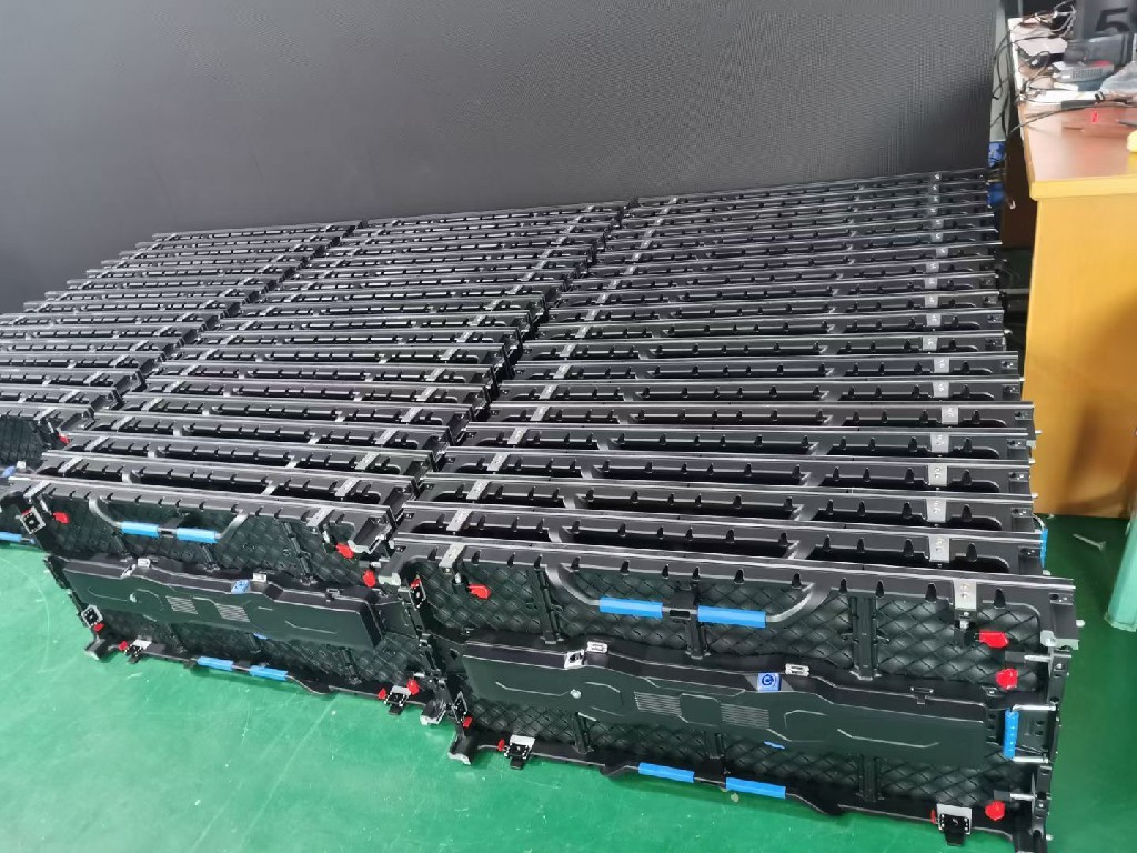 84*84 Module Resolution 3840Hz Led Public Display Outdoor Led Display Board