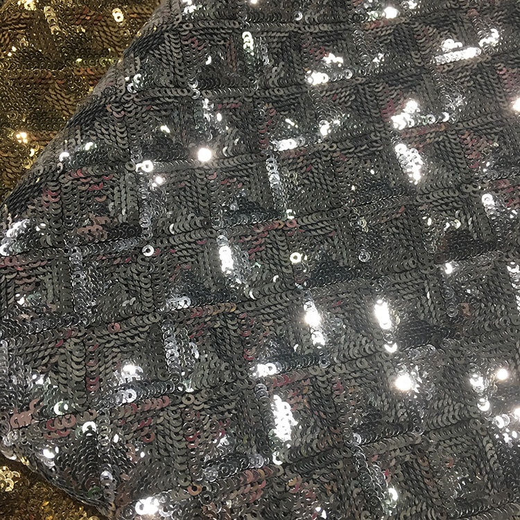 Heat Insulation Glitter Sequin Fabric 50"/52'' Width Tear Resistant Fluorescent
