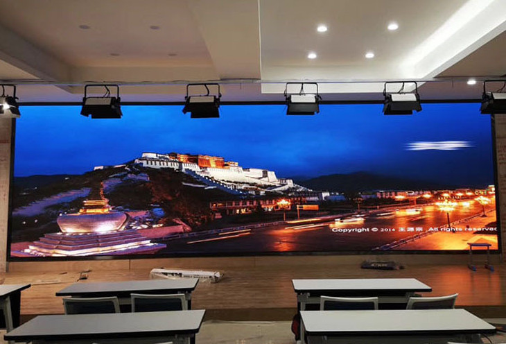 COB Indoor LED Video Wall High-Density LED Arrangement for Advanced Control and Optimal Display