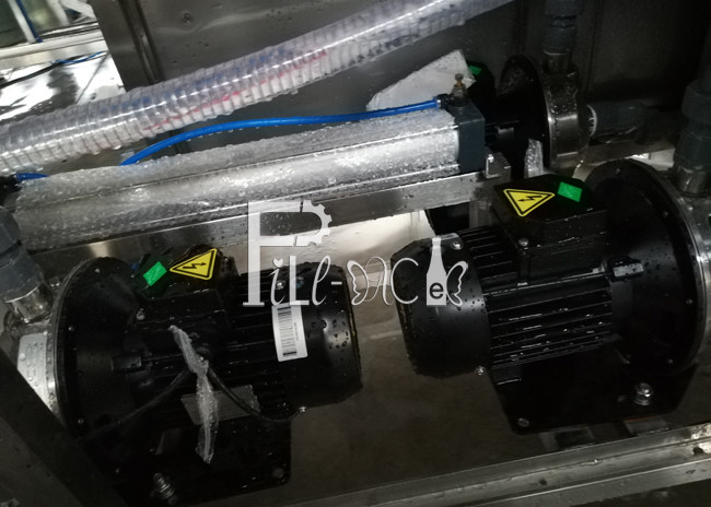 Sanitary 3 In 1 Barrel Filling Line With Light Checker