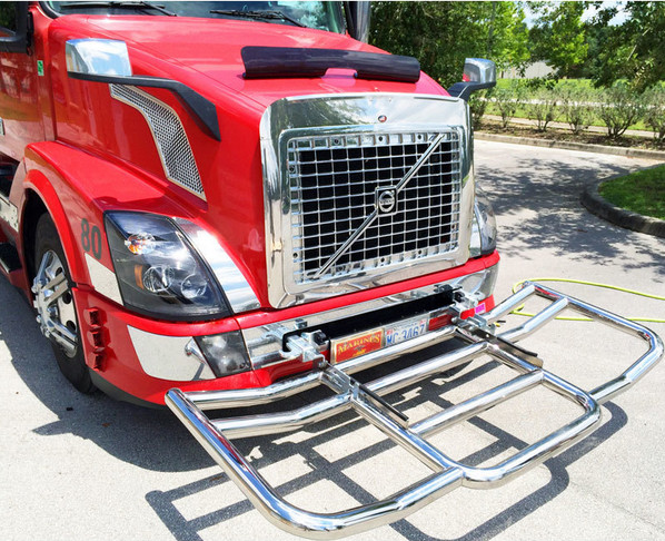 Factory Selling 304 Stainless Steel Bumper Deer Guard For Pinnacle International Prostar