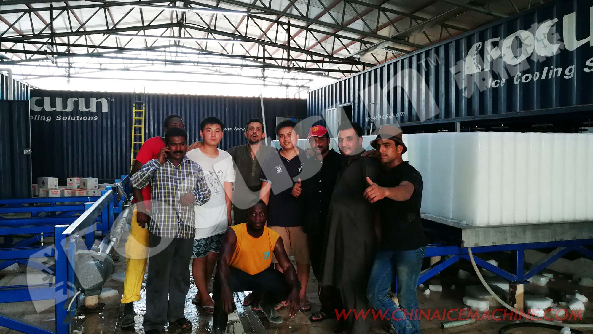 Blue NIZA Paint 90KW Industrial Block Ice Maker Machine CE Certificate