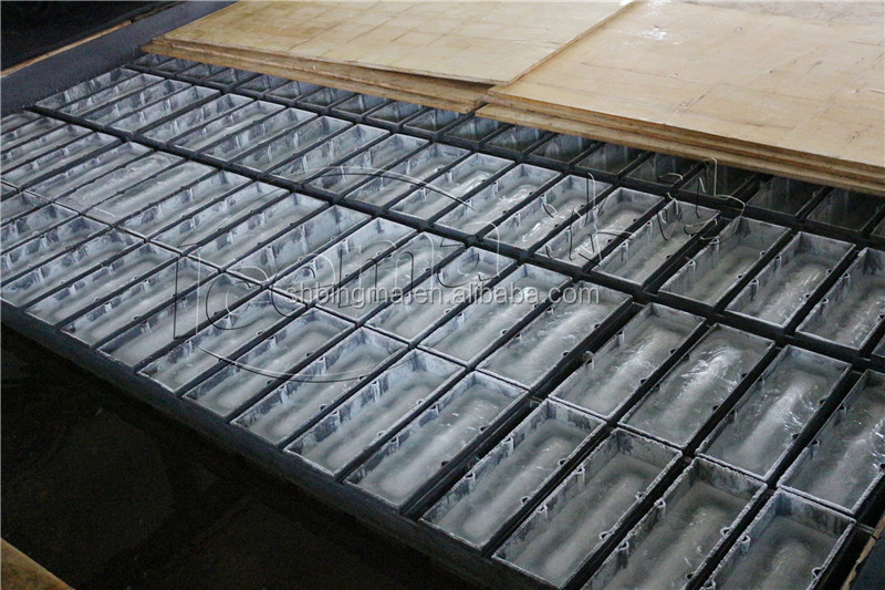 Small Direct Cooling Block Ice Machine 5t 380V Air Water Cooling