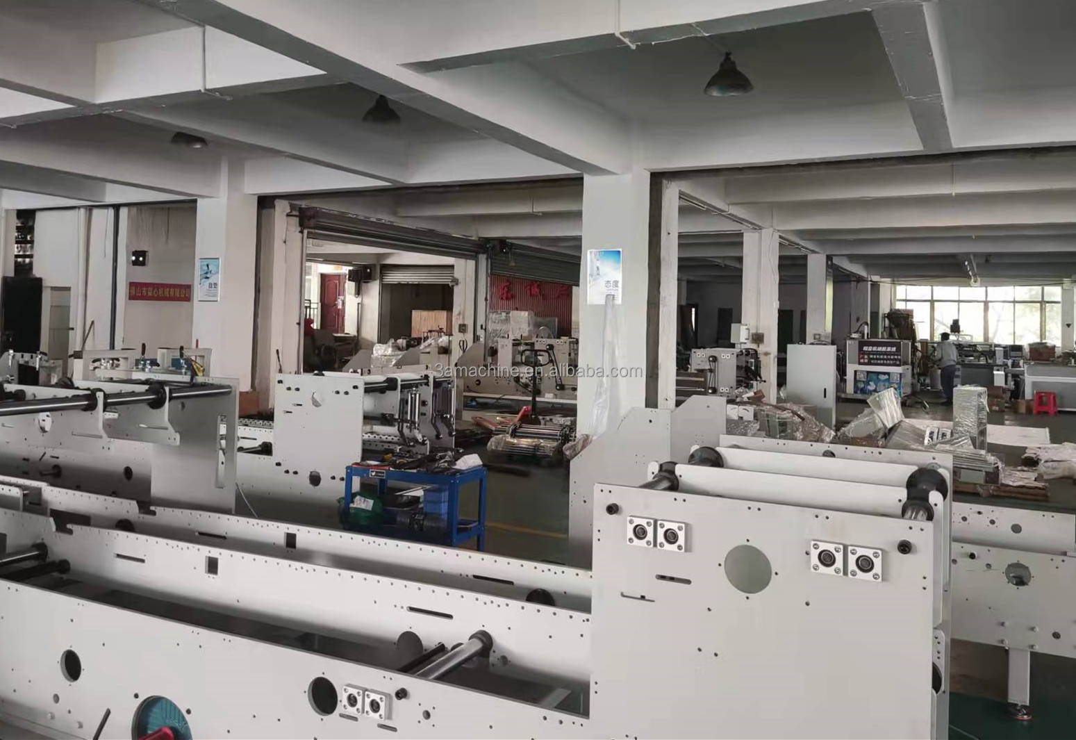Box Folding and Gluing Machine with 380V Voltage Box Unfolded Size width 120mm-500mm