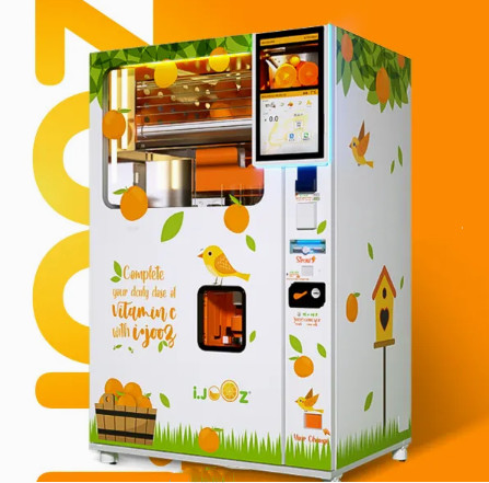 Quality Customizable Automatic Juice Vending Machine With LED Lighting System for sale