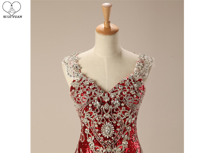 Ladies Long Tail Gown Sleeveless Shiny Sequin Fabric Lace Beaded Red Carpet Wear