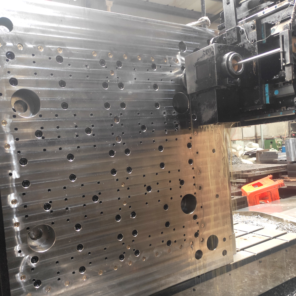 Plastic Injection Molding Mould for Steel Electronics Parts Production Line Injection Mould