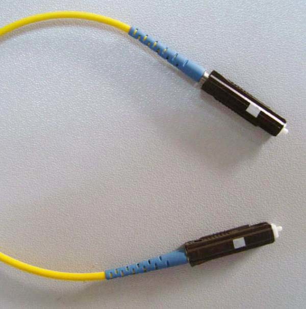 G652D High precision of ceramic ferrule, FC - SC Fiber Optic Patch Cord