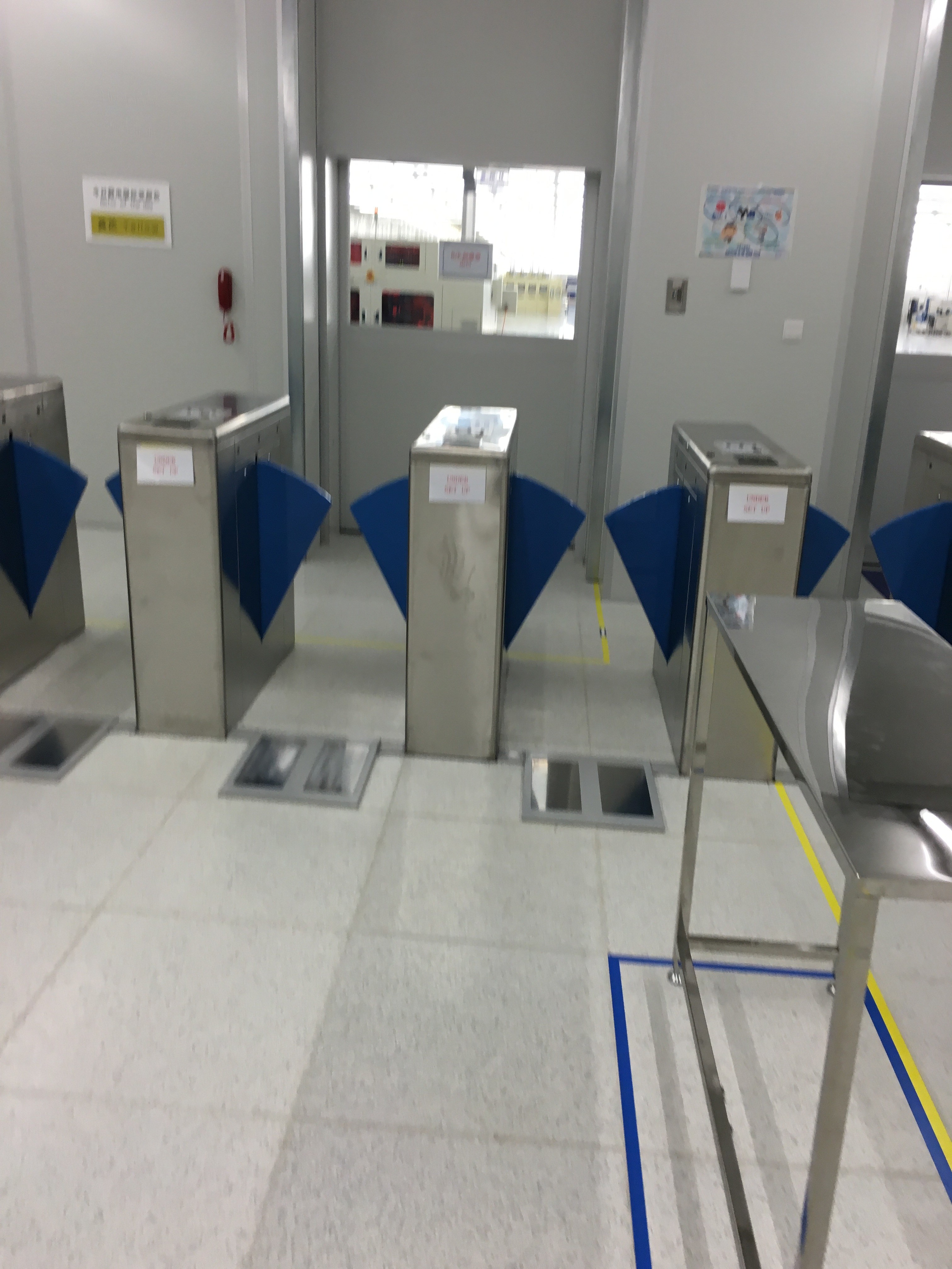 High Security Arm Gates Access Control Gate Anti Static For Gym / Airport