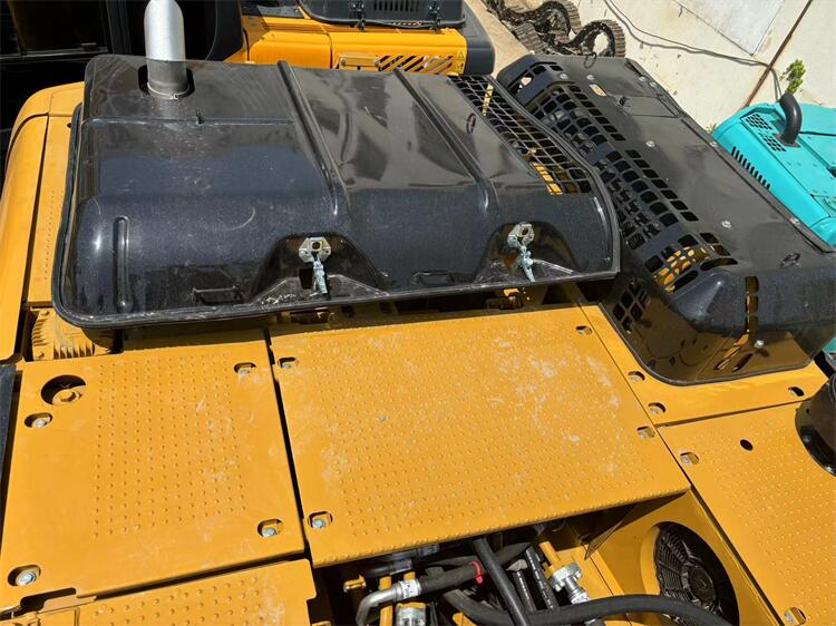 Original Hydraulic Valve Used CAT 336D 330BL Excavator with Low Hours and Low Freight