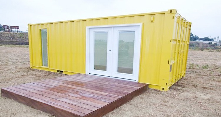 Custom Made Luxury Prefab Container House Flexible Design with Aluminum Window and 20ft Shipping Container