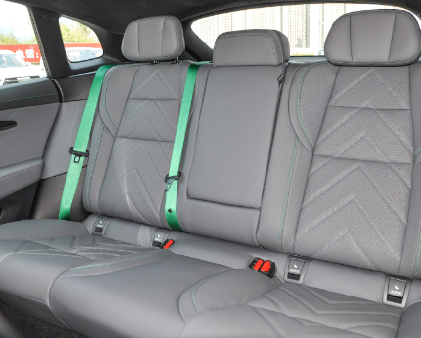 ZEEKR 001 2023 WE version 100kWh Pure electric 5 door 5 seat Hatchback Car