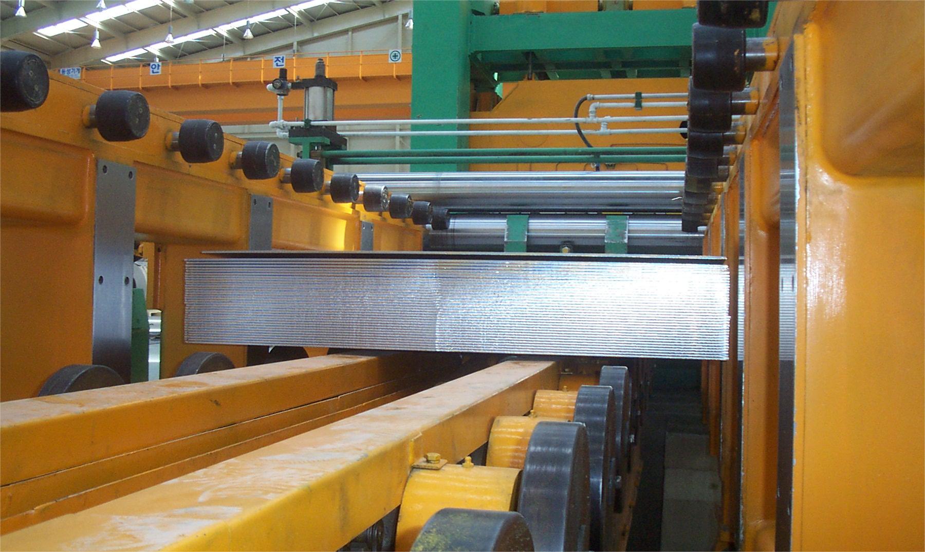900-2000mm Cutting Width Steel Coil Cutting Machine Horizontal Cutting Production Line