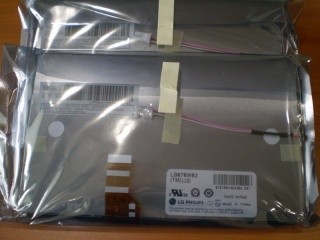 TFT 7.0" LB070W02-TMJ2 220 cd/m² (Typ.) 65/65/45/55 (Typ.)(CR≥10)