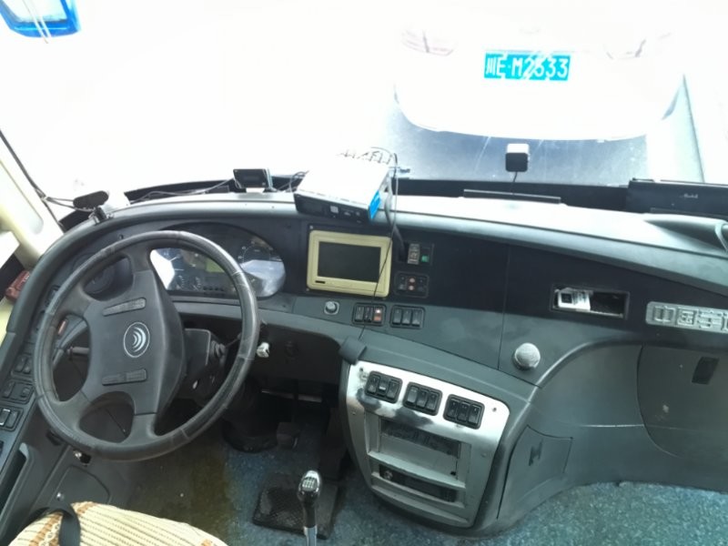 54 Seats Used Coach Bus Used Yutong ZK6127 Bus 2016 Year Diesel Engine In Good Condition