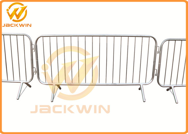 Temporary Flat Feet Galvanized Crowd Control Barrier Iron Tube Customized Size