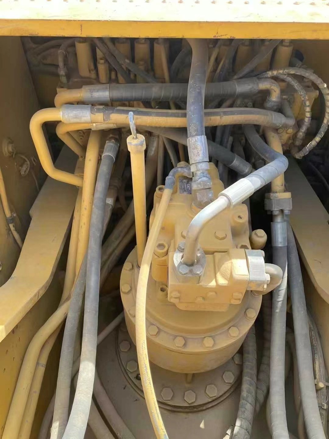 Japan Origianl Cat 324 Engineering Construction Used Excavators 24 Ton Used Diggers