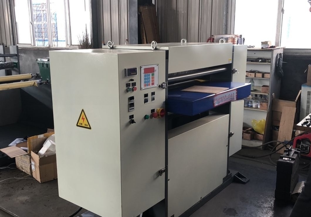 WPC Decking / Foam Board Embossing Machine