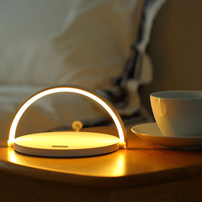 3 In 1 5000K Phone Charging Bedside Lamp , Wireless Nightstand Lamp