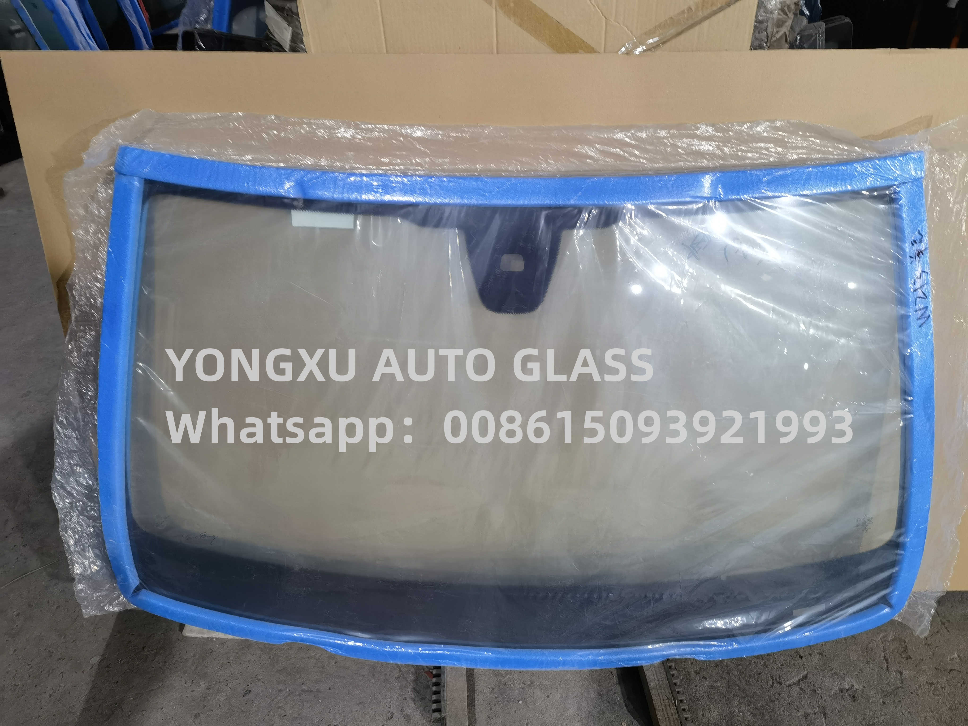 Mercedes-Benz E-Class W213 4d Sedan 2016 Single Rain Sensor Night View Car Front Windshield Car Front Wind Shield Glass