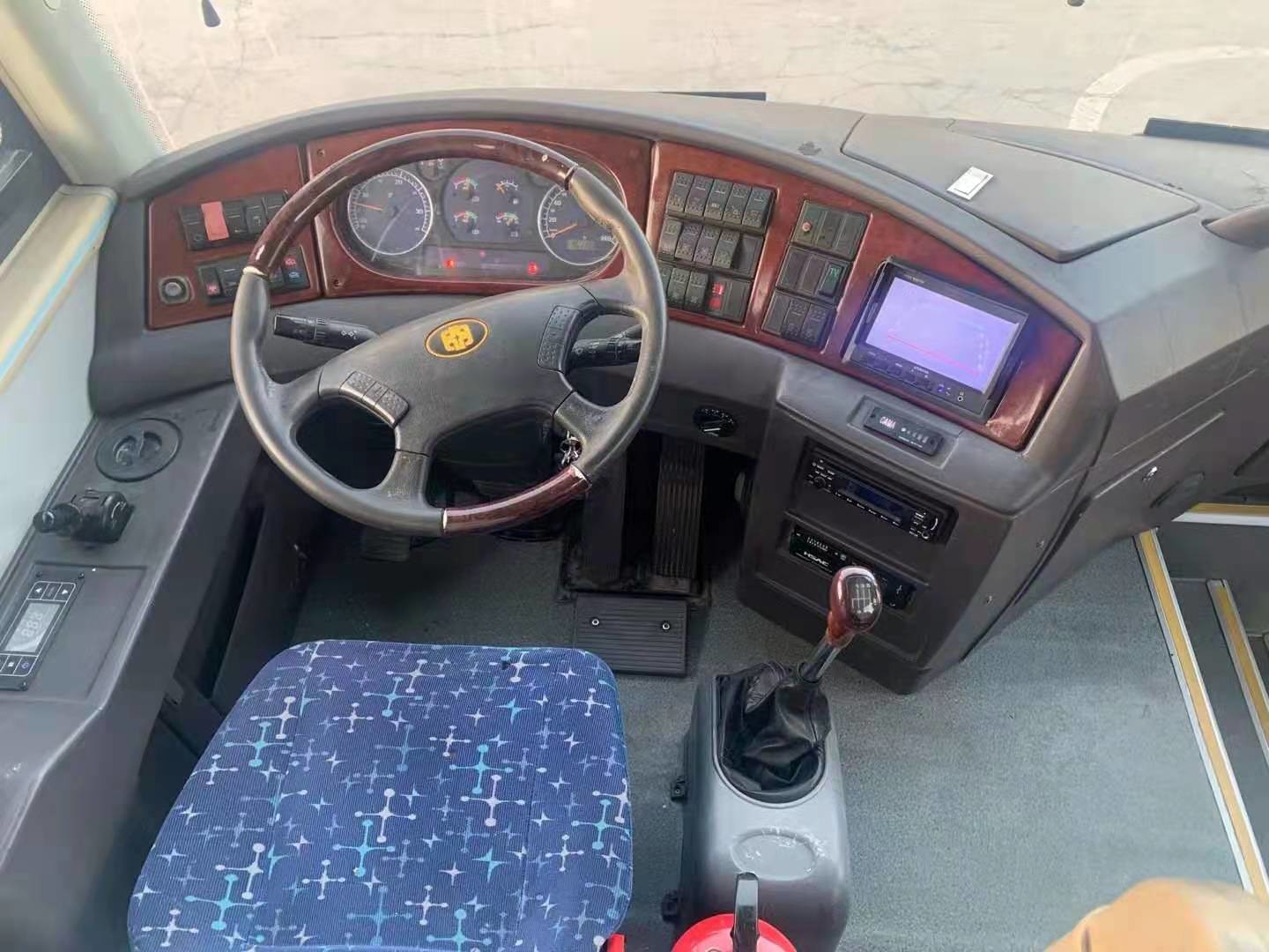 2012 Year 53 Seats Used ZHONGTONG Coach Bus LCK6125H With Air Conditioner For Tourism