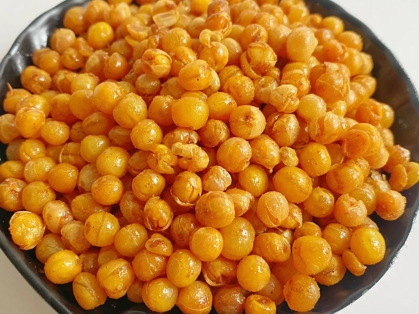 Chili Powder Green Pea Snacks Crunchy Taste Spicy Dried Peas Fried Yellow Pea