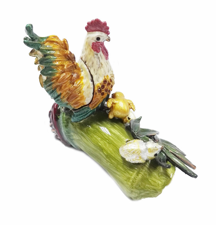 Hot sale antique rooster cock animal shape metal hand painted decortive jewelry box