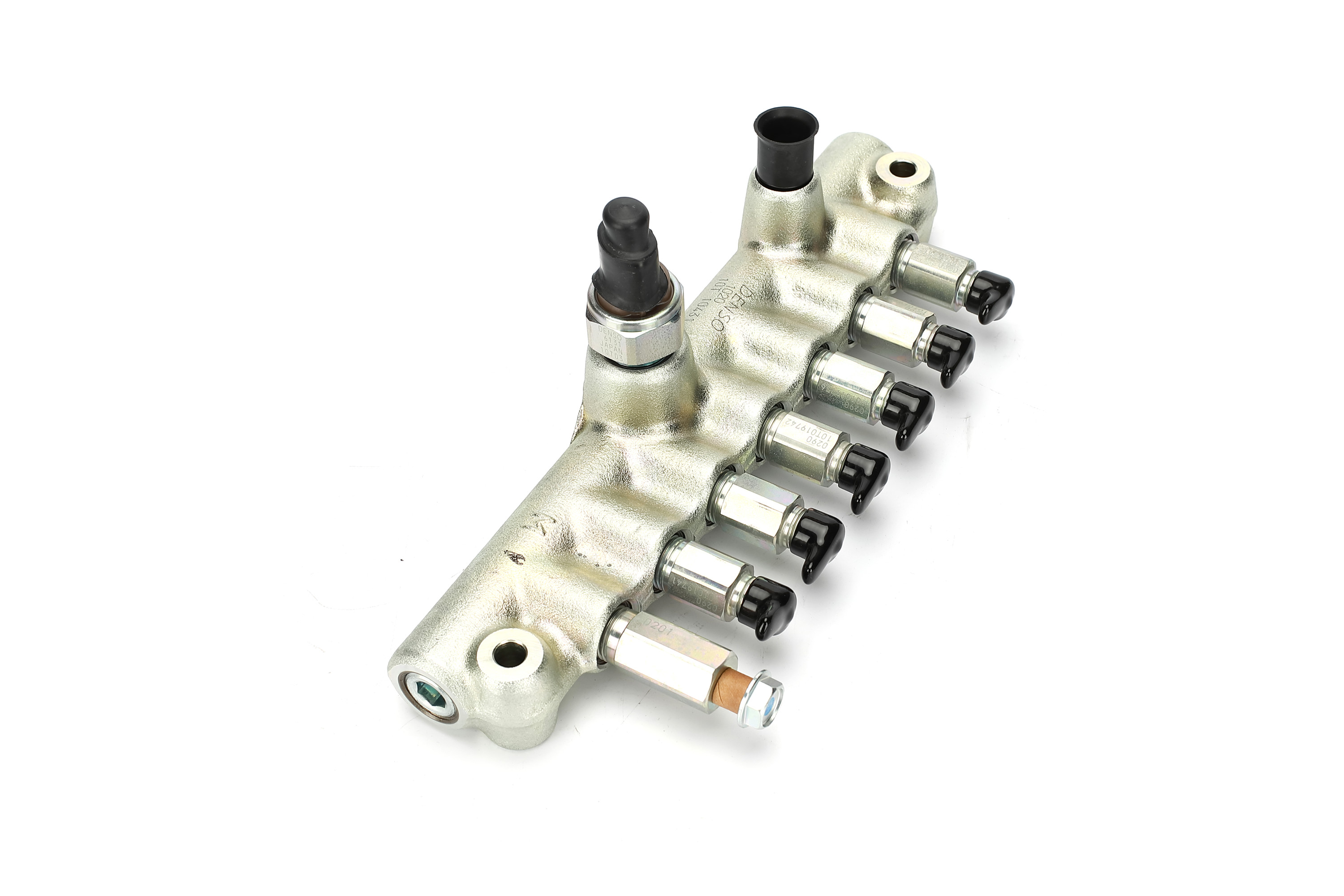 VH23810-E0020 Hydraulic Spare Parts Common Rail Assembly For Kobelco Sk350-8