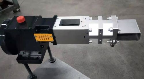 CWJ-25 High Capacity Side Feeders Help Feed And Increase Throughput
