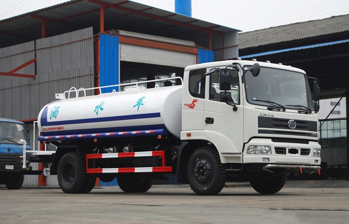 3Tons Euro 4 6X4 Water Tank Vehicle 20000L Truck Water Sprinkler Truck