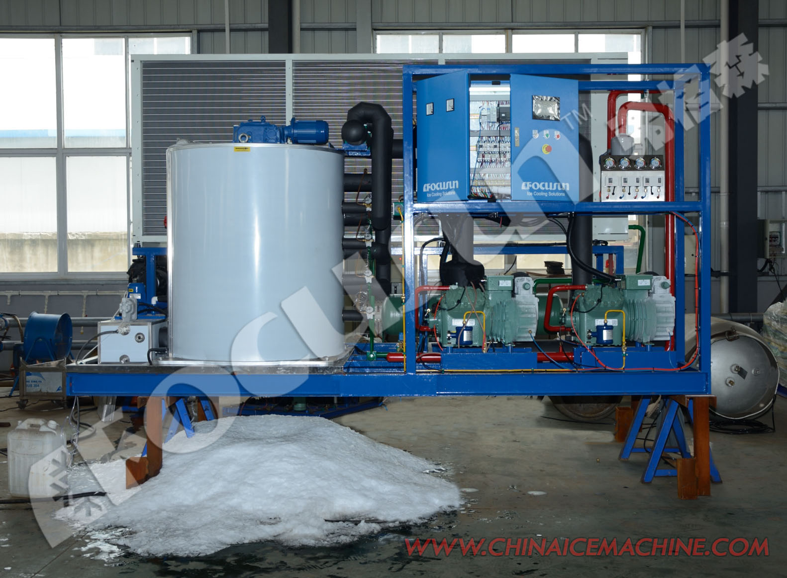 Directly Sold by 10T Flake Ice Machine with A/W Cooling Way and 380v/50hz/3p Voltage