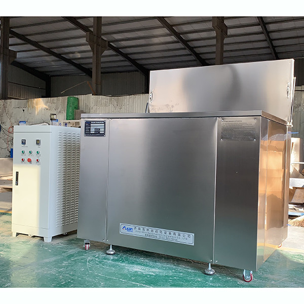 Ultrasonic Cleaning Of Locomotive And Ship Parts Ultrasonic Cleaning Machine