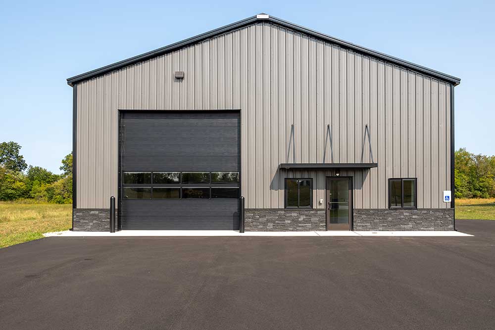 Metal Building Steel Structure Shopping Mall , Strong Industrial Steel Framed Buildings