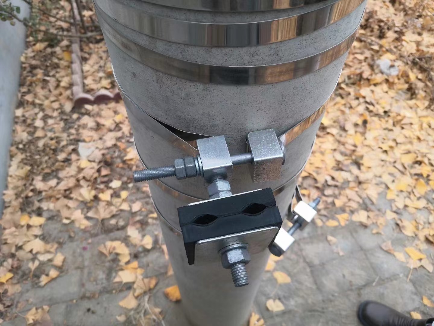 Preformed Tension Clamp for ADSS Fiber Optic Cable on Hot Dip Galvanized Flat Iron