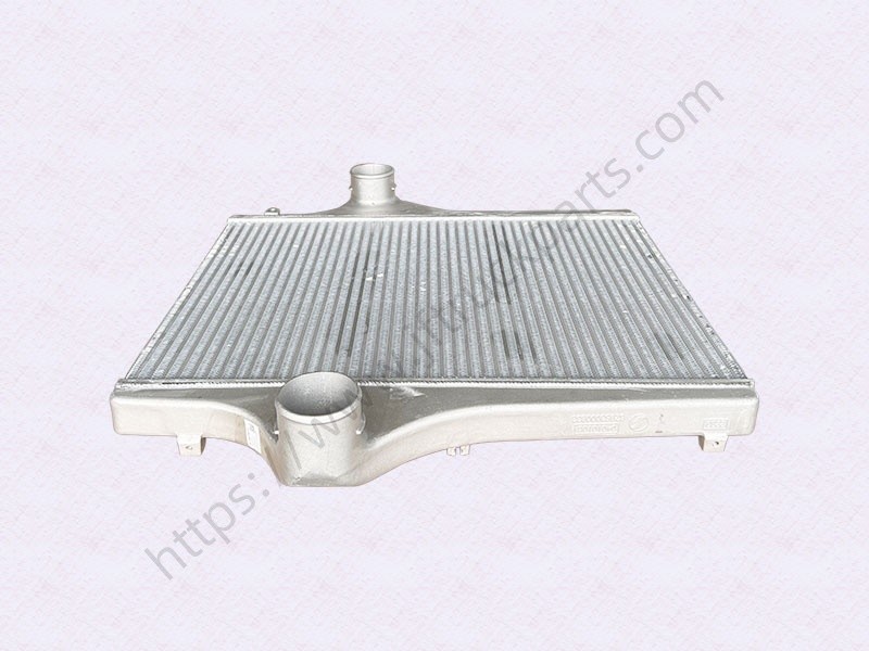 SHACMAN X3000 truck parts Intercooler assembly SZ953000833