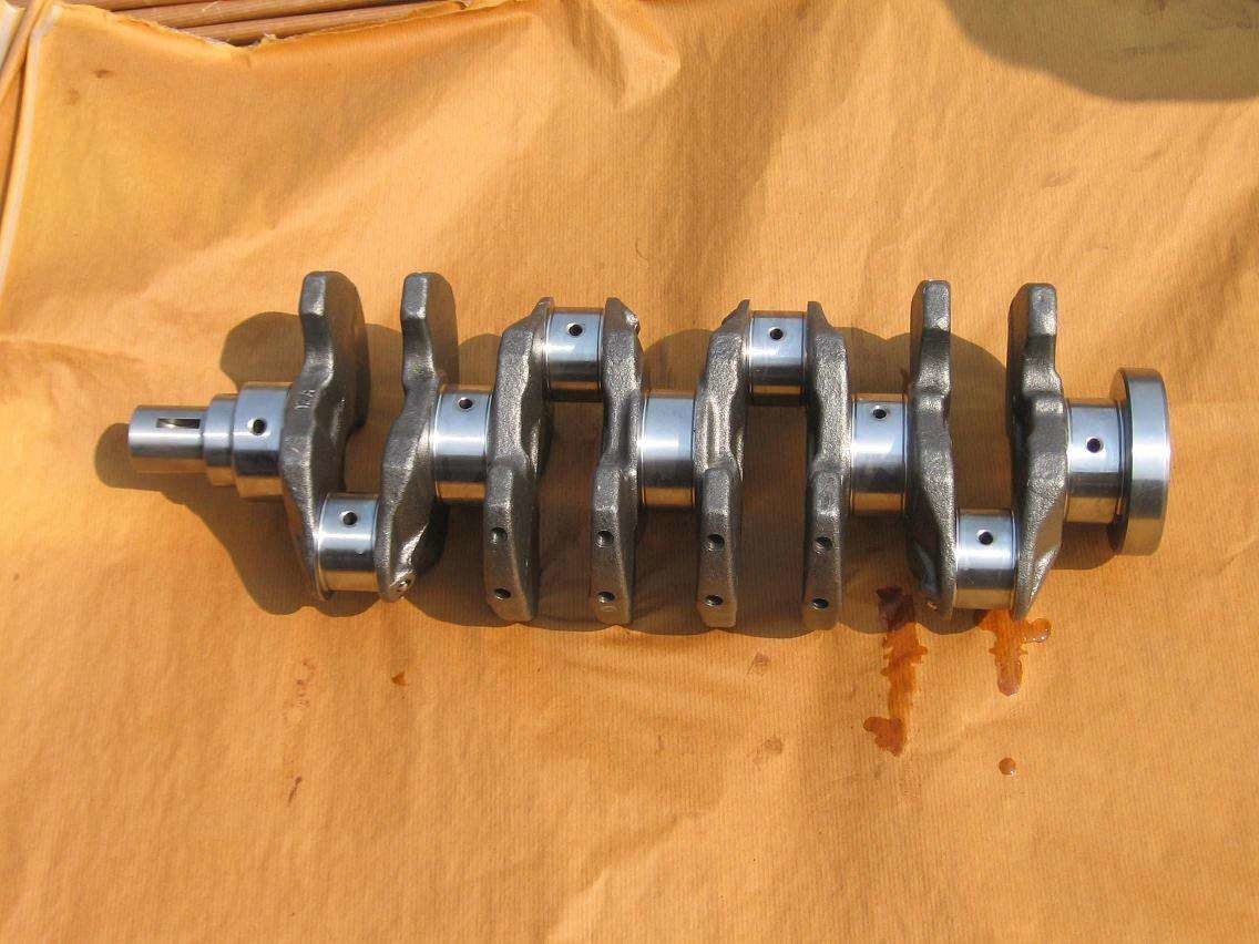 Forklift 4D95E 4D95S Diesel Engine Polishing Crankshaft 6202-31-1100 6207-31-1110