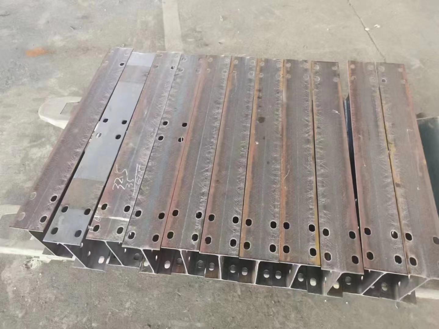 20mm Steel Plate Electric Punching Machine With Punching Speed Of 10-15 Holes/Min