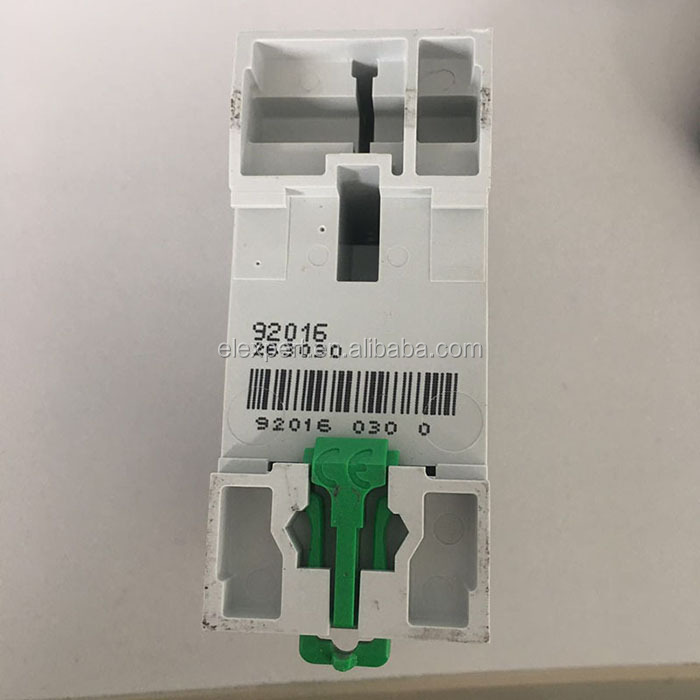 New EZ9 2P 300mA 32Amp RCCB residual current circuit breaker