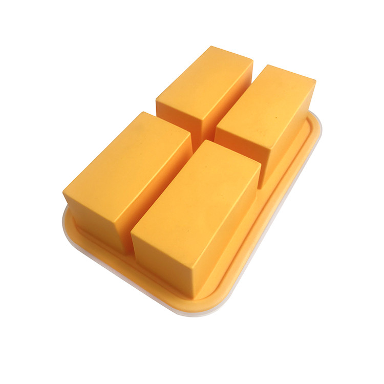 Safe And Convenient Baby Feeding Silicone Baby Food Box Dishwasher Safe BPA Free