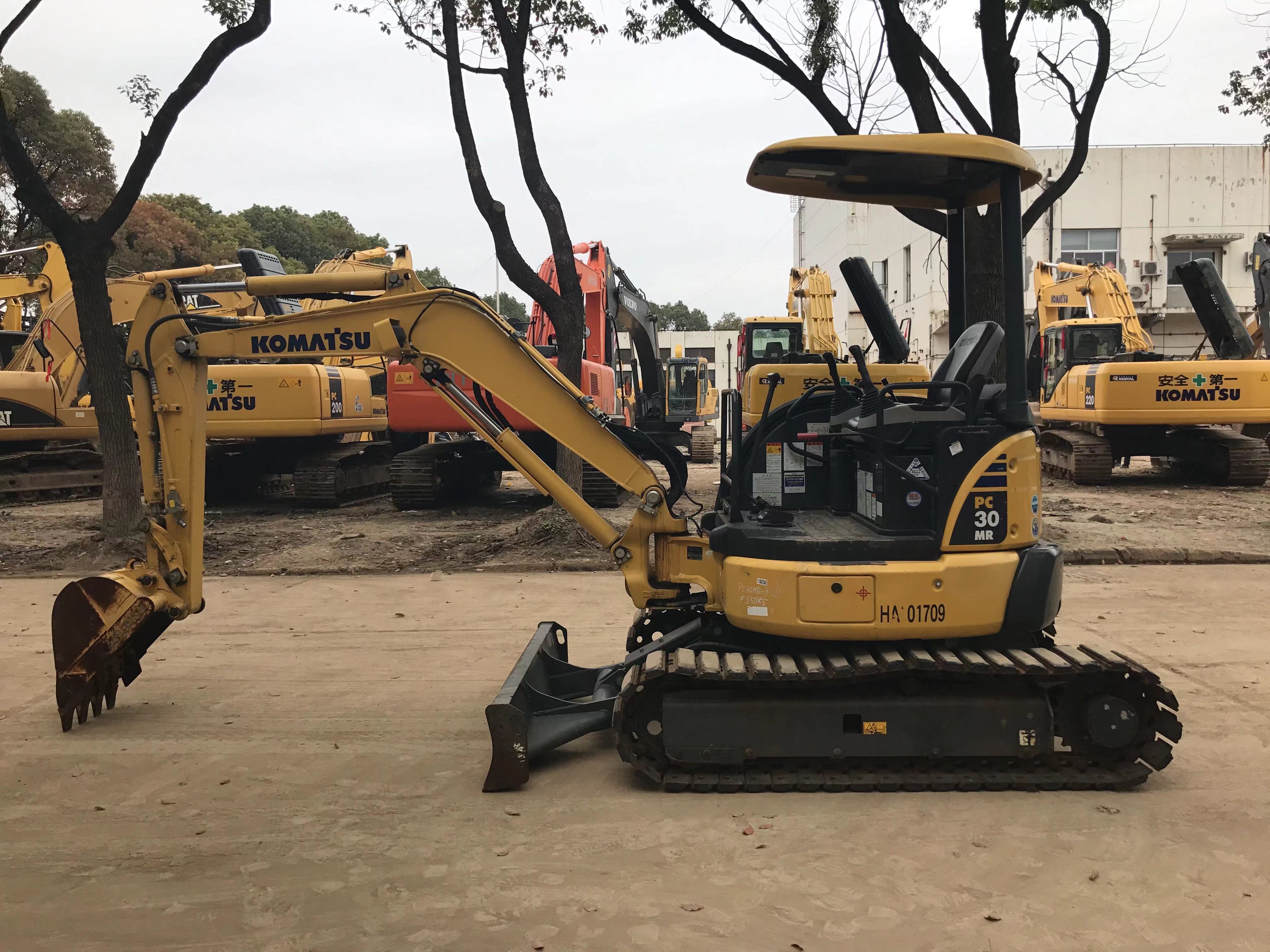 Pc30mr Backhoe Mini Used Excavator 3 Ton PC40 PC50 PC60 PC70 PC78 PC128 PC138 PC200