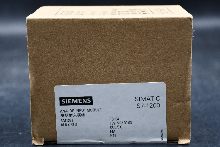 Siemens S7-300 PLC CPU - 28 (24 Digital, 4 Analogue) Inputs, 18 (16 Digital, 2 Analogue) Outputs, Analogue, Digital