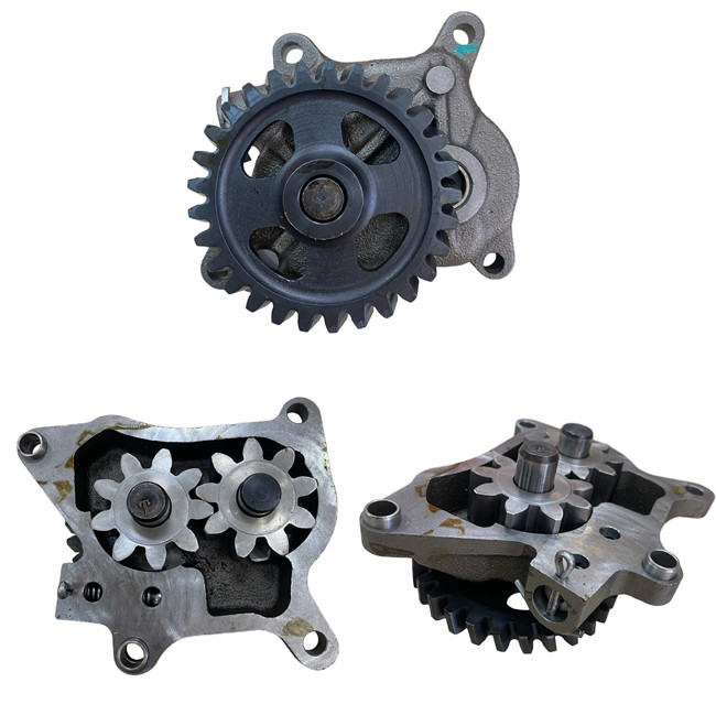 ISUZU 4HK1 Excavator Engine Parts 1-13100313-0 1-13100313-3 Oil Pump