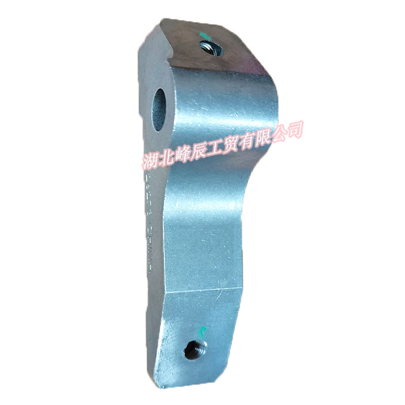 Dongfeng/Dcec Kinland Engine Parts Auto parts for Truck Fuel Pump Bracket C3926273