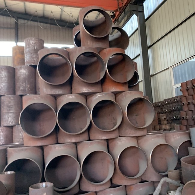 Carbon Steel Ct20 Pipe Fittings Tee for Petroleum chemical power plant