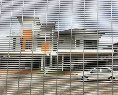 Galvanized anti-climb 358 fence for residential application