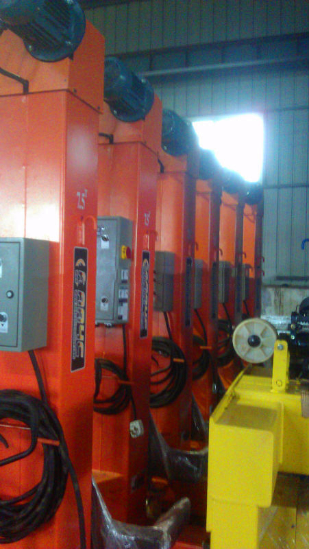 20T 30T 45T 4 Four Post Vehicle Lift Heavy Duty Truck Jack