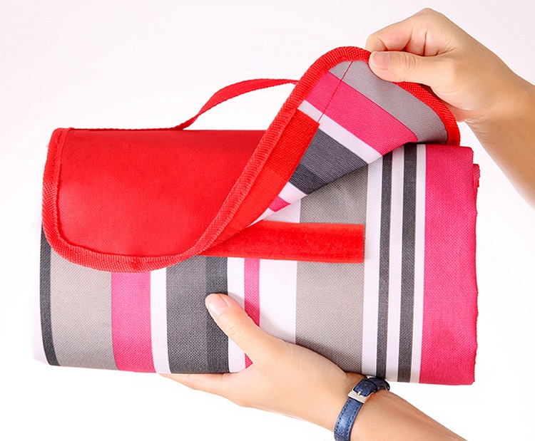 Promotional Foldable Beach Mat Beach Blanket Sand Free For Kid