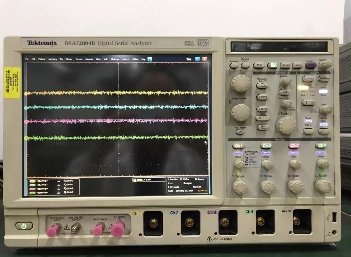 Tektronix DSA72004B Oscilloscope 20 GHz 4 Ch 50 GS/S Integrated Digital Serial Analyzer