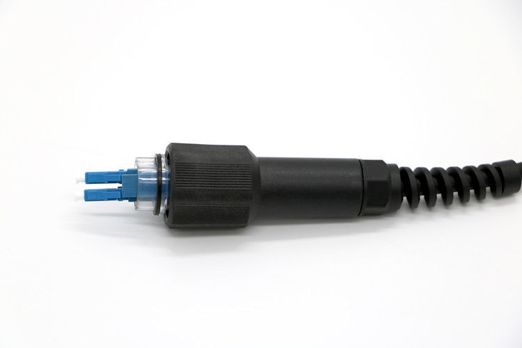 2 Cores Outdoor LC-FC Waterproof Fiber Optic Patch Cord SM/MM FTTA With CPRI Cable