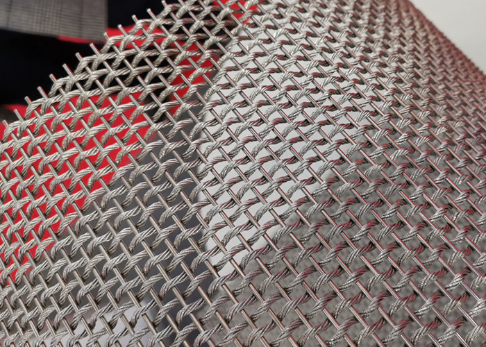 Stainless Steel Rope Decorative Architectural Wire Mesh For Staircases Isolation Screen